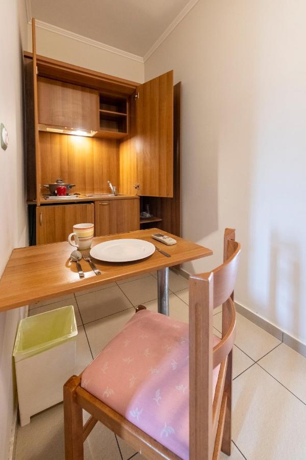 J - Seaside Retreats Apartment